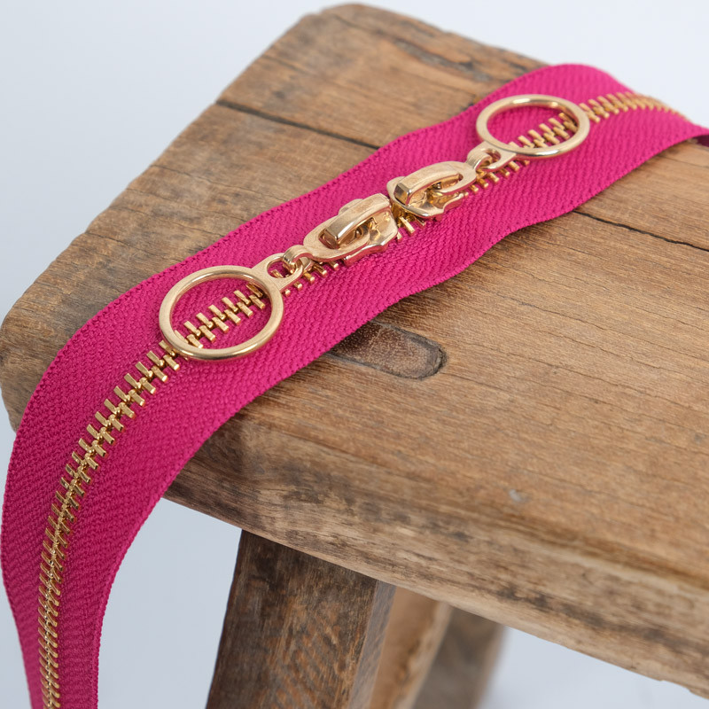 40cm Double-Slider Circle Clasp in Raspberry Gold - Maison Klem